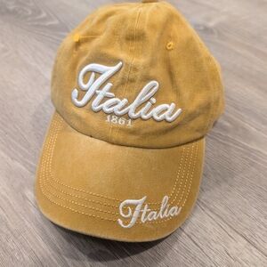 Italia Embroidered Yellow Cap